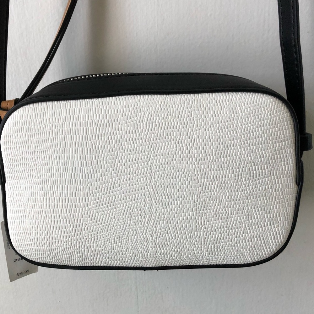 NWT Gap Camera Crossbody Bag